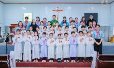 Gx. Đức Hiệp: 27 em thiếu nhi Rước lễ lần đầu – Ngày 03.8.2025