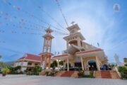 Giáo xứ Hải Lâm: Thánh lễ ban Bí tích Thêm Sức cho 81 thụ nhân - 12.8.2025