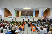 Đức Giáo hoàng mở rộng quyền lợi cho cha mẹ làm việc tại Vatican