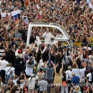 Tiếp kiến chung 24/9: Con Thiên Chúa đã đi sâu vào chốn tối tăm nhất để tìm người cuối cùng