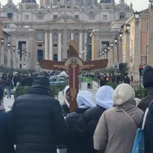 Có bao nhiêu người hành hương đã đi qua Cửa Thánh tại Vatican? Con số sẽ khiến bạn bất ngờ