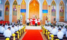 Gx. Hòa Hưng: Thánh lễ ban Bí tích Thêm sức cho 43 thiếu nhi- Ngày 31.8.2025