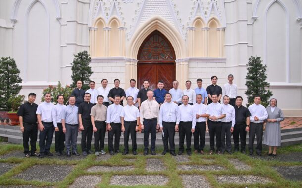 HỘI NGỘ TRUYỀN THÔNG 2025