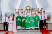 Gx. Vinh Châu: Mừng lễ Thánh Gioan Phaolô II- Bổn mạng Giới Trẻ- Ngày 25.10.2025