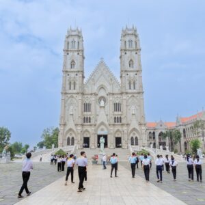 Giáo xứ Châu Pha và Giáo xứ Sông Xoài hành hương Năm Thánh tại Nhà thờ Song Vĩnh