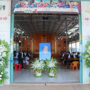 Giáo xứ Hòa Bình: Thánh lễ An táng Bà cố Isave – Thân mẫu Cha Antôn Nguyễn Minh Trí - 06.10.2025