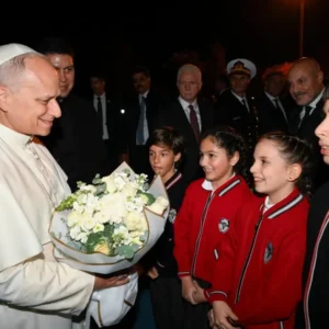 Đức Thánh cha Lêô XIV kết thúc chuyến thăm Ankara, đến Istanbul trong khung cảnh riêng tư