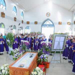 Lễ tang Cha Augustinô: Kính viếng buổi chiều ngày 18.11.2025