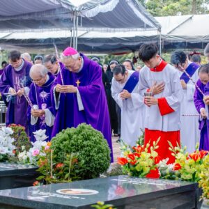 GP. Bà Rịa: Thánh lễ cầu nguyện cho các vị mục tử trong giáo phận đã qua đời - 2025