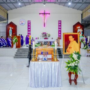 Gx. Thiện Phước: Nghi thức tẩn liệm và Thánh lễ đưa chân Cha Phaolô Nguyễn Thanh Vũ