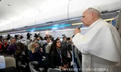 Đức Thánh Cha Lêô XIV đến Beirut, bắt đầu chuyến tông du tại Libăng