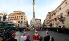 Trước Đức Mẹ Vô Nhiễm Nguyên Tội, Đức Thánh cha Lêô XIV đã cầu xin Đức Mẹ chăm sóc nhân loại đang khổ đau