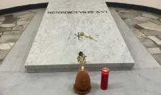 Các Thánh lễ tại Vatican nhân kỷ niệm 3 năm Đức Giáo hoàng Bênêđictô XVI qua đời