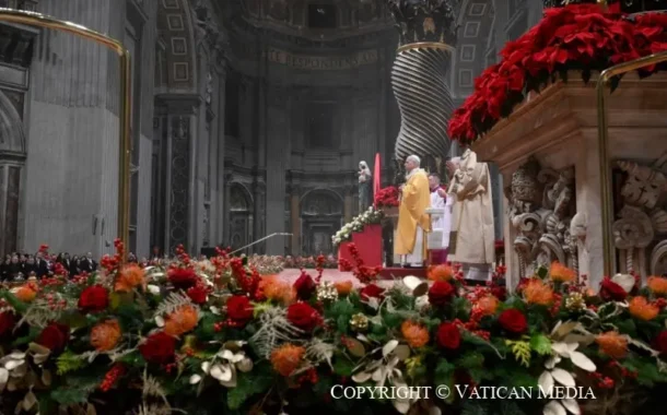 ĐTC dâng Thánh Lễ Đêm Giáng Sinh tại Đền thờ Thánh Phêrô
