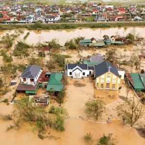 Đức Thánh cha Lêô XIV cứu trợ cho các quốc gia châu Á bị ảnh hưởng bởi bão lụt