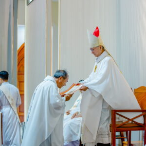 Gx. Hải Xuân: Thánh lễ cung hiến thánh đường và thánh hiến bàn thờ - Ngày 29.11.2025