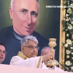 Thánh lễ tôn phong chân phước linh mục Salvador Valera Parra