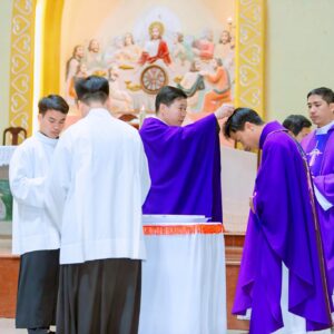 Gx. Sơn Bình: Cử hành Lễ Tro 2026