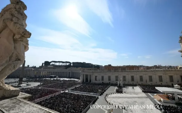 Tiếp kiến chung (25/3/2026): Phẩm trật trong Giáo hội được Đức Kitô thiết lập để giúp Dân Chúa đạt đến ơn cứu độ