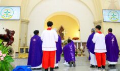 Gx. Vinh Hà: Thánh lễ khai mạc ngày Chầu Thánh Thể thay Giáo phận