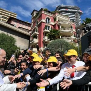 Đức Thánh Cha gặp giới trẻ và các dự tòng tại Monaco