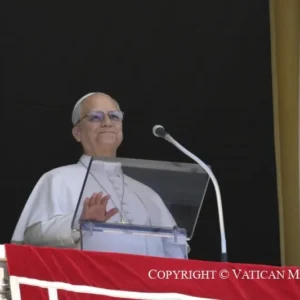 ĐTC Lêô (6/4): Cách tường thuật biến cố Phục Sinh & sự trung thực truyền thông