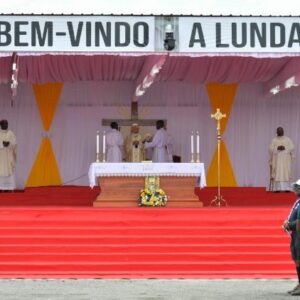 [Tông du Angola] Đức Thánh Cha chủ sự Thánh lễ tại Quảng trường Saurimo