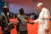 [Tông du Guinea Xích Đạo] Đức Thánh cha Lêô XIV gặp gỡ giới trẻ và các gia đình tại sân vận động Bata