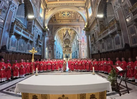 Hội đồng Giám mục Việt Nam kết thúc hành trình Ad Limina 2026 và khai mạc Khoá họp thường niên