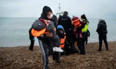 Chủ đề ngày Thế giới Di dân 2026: Chỉ cần một trong những trẻ nhỏ này