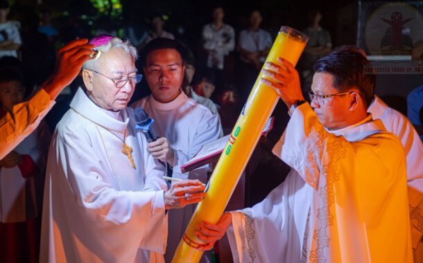 Gx. Thanh An: Đức cha Giáo phận cử hành Canh Thức Vượt Qua tại Giáo họ Leng