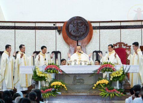 Gx. Hòa An: Thánh lễ tạ ơn của tân linh mục Giuse Nguyễn Thanh Tài– Ngày 12.4.2026