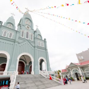 Gx. Thủ Lựu: Thánh lễ tạ ơn cung hiến thánh đường và thánh hiến bàn thờ