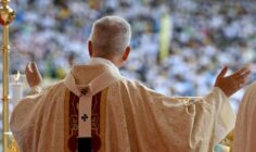 [Tông du Guinea Xích Đạo] Đức Thánh Cha chào từ biệt châu Phi