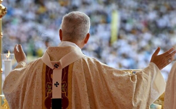 [Tông du Guinea Xích Đạo] Đức Thánh Cha chào từ biệt châu Phi