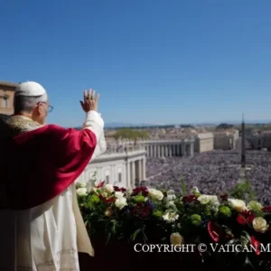 Sứ điệp Phục sinh Urbi et Orbi năm 2026: Sức mạnh của Đức Kitô phục sinh hoàn toàn phi bạo lực