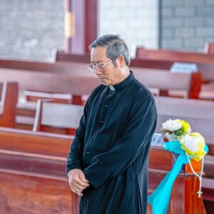 Gx. Đá Bạc: Chào đón Cha tân Chánh xứ Phêrô Đặng Duy Linh