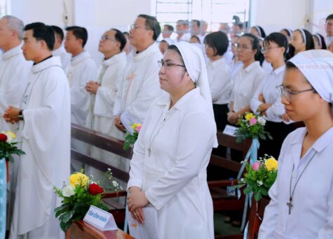 Gx. Phước An: Thánh lễ tạ ơn hồng ân vĩnh khấn Nữ tu Maria Võ Ngọc Kim Ngân