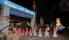 Gx. Sơn Hòa: Khai mạc Tháng Hoa tôn kính Đức Mẹ
