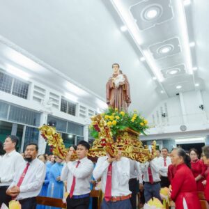 Gx. Thanh Phong: Mừng lễ Thánh Antôn Padova- Bổn mạng Giáo xứ và Cha xứ