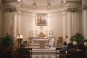 Bộ Phụng tự Vatican khẳng định giáo dân không được giảng trong Thánh lễ