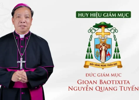 Huy hiệu và khẩu hiệu của Đức Giám mục Gioan Baotixita Nguyễn Quang Tuyến