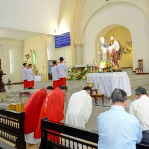 Gx. Vinh Hà: Thánh lễ mừng kính hai Thánh tông đồ Phêrô và Phaolô- Bổn mạng Ban hành giáo