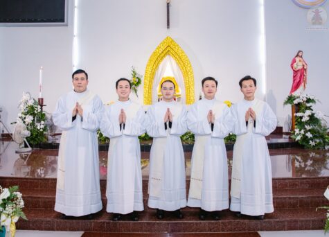 GIÁO PHẬN BÀ RỊA: LỄ THÁNH TÂM CHÚA GIÊSU và TRUYỀN CHỨC PHÓ TẾ 2026