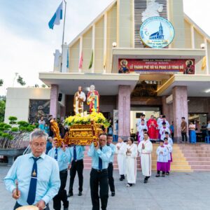 Gx. Trung Đồng: Mừng kính hai thánh tông đồ Phêrô và Phaolô