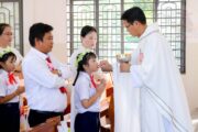 Gx. Thanh An: 14 em thiếu nhi Rước lễ lần đầu- Ngày 07.6.2026