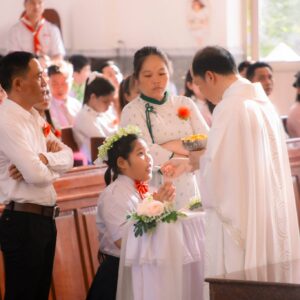 Gx. Phước Lâm: 106 em thiếu nhi Rước lễ lần đầu- Ngày 07.6.2026