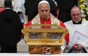Đức Thánh Cha cử hành Phụng vụ Lời Chúa tại Nhà thờ San Pietro in Ciel d’Oro