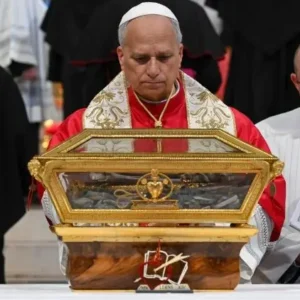 Đức Thánh Cha cử hành Phụng vụ Lời Chúa tại Nhà thờ San Pietro in Ciel d’Oro