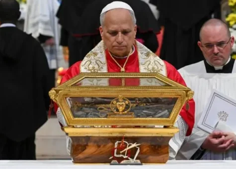 Đức Thánh Cha cử hành Phụng vụ Lời Chúa tại Nhà thờ San Pietro in Ciel d’Oro